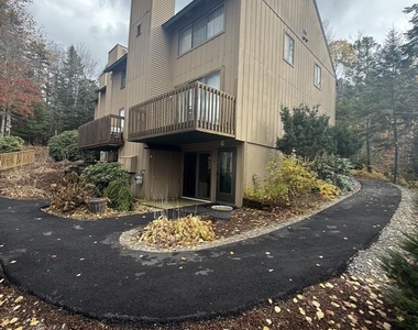 6 Windsor Hill - Photo Thumbnail 2