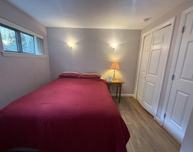 6 Windsor Hill - Photo Thumbnail 13