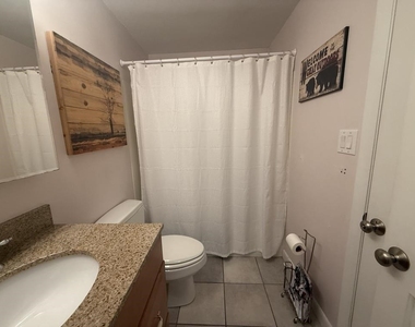 6 Windsor Hill - Photo Thumbnail 10
