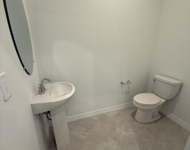 14828 Bluewater Road - Photo Thumbnail 8
