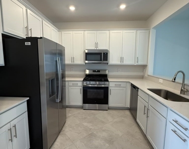 14828 Bluewater Road - Photo Thumbnail 6