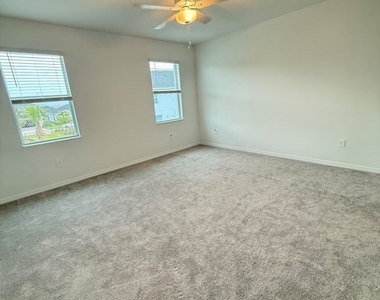 14828 Bluewater Road - Photo Thumbnail 9