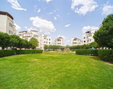 5323 Paseo Caceres Drive - Photo Thumbnail 38