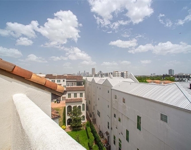 5323 Paseo Caceres Drive - Photo Thumbnail 37