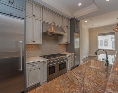 5323 Paseo Caceres Drive - Photo Thumbnail 15