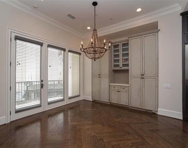 5323 Paseo Caceres Drive - Photo Thumbnail 9