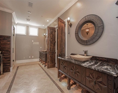 5323 Paseo Caceres Drive - Photo Thumbnail 20