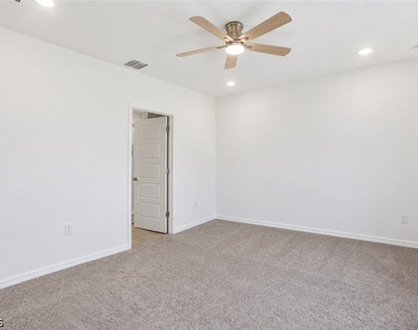 44458 Diamond Trail - Photo Thumbnail 10