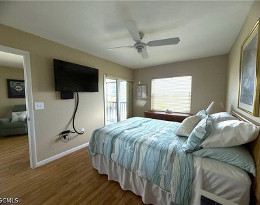 6891 Estero Boulevard - Photo Thumbnail 10