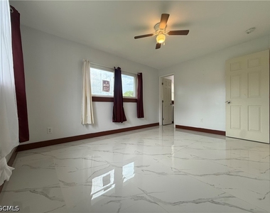 511 York Road - Photo Thumbnail 8