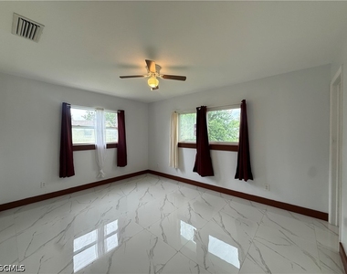 511 York Road - Photo Thumbnail 13
