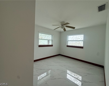 511 York Road - Photo Thumbnail 19
