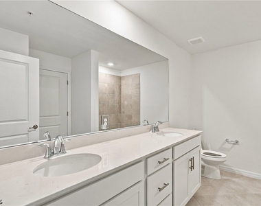 5479 Double Eagle Circle - Photo Thumbnail 16