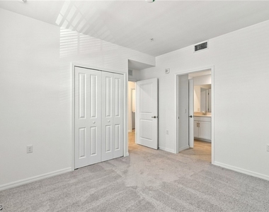 5479 Double Eagle Circle - Photo Thumbnail 20