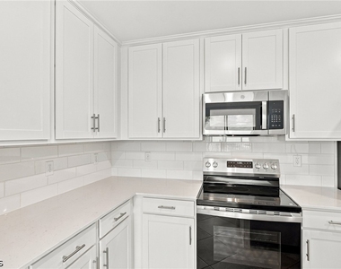5479 Double Eagle Circle - Photo Thumbnail 7