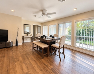 5103 Darnell Street - Photo Thumbnail 9
