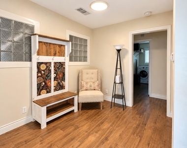 5103 Darnell Street - Photo Thumbnail 22