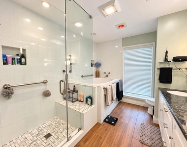 5103 Darnell Street - Photo Thumbnail 12