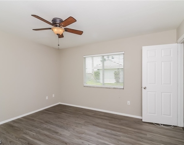 4295 Natchez Terrace - Photo Thumbnail 8