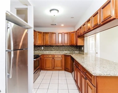 4295 Natchez Terrace - Photo Thumbnail 5