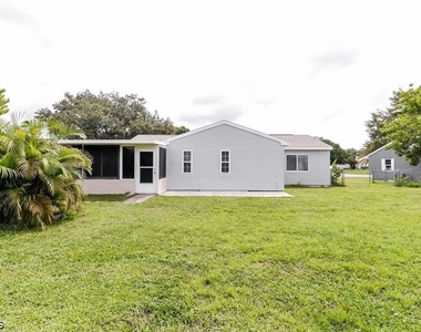 4295 Natchez Terrace - Photo Thumbnail 13