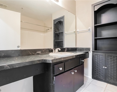 18457 Ohara Drive - Photo Thumbnail 13