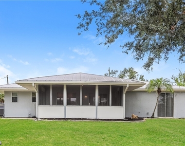 18457 Ohara Drive - Photo Thumbnail 14