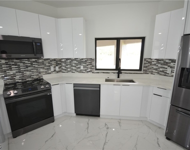 1234 Bermar Street - Photo Thumbnail 9