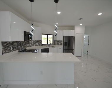 1234 Bermar Street - Photo Thumbnail 8
