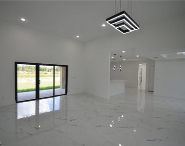 1234 Bermar Street - Photo Thumbnail 3