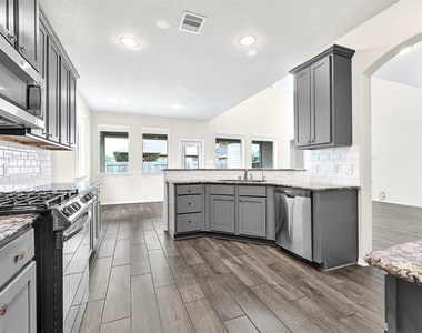 18307 Shallow Hill Court - Photo Thumbnail 17