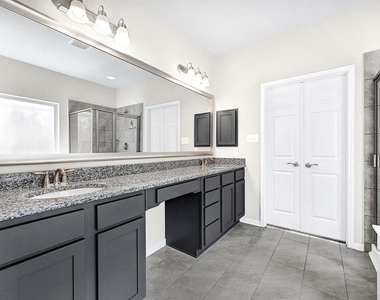18307 Shallow Hill Court - Photo Thumbnail 11