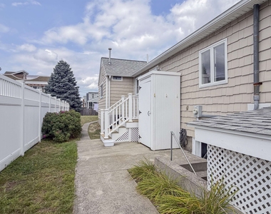 14 Lawrence - Photo Thumbnail 26