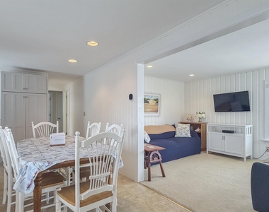 14 Lawrence - Photo Thumbnail 4