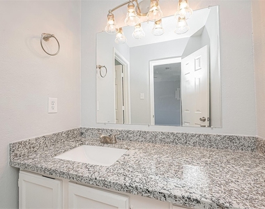 12829 Briarwest Circle - Photo Thumbnail 10