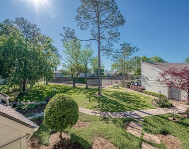 12829 Briarwest Circle - Photo Thumbnail 36