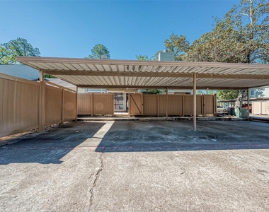 12829 Briarwest Circle - Photo Thumbnail 44