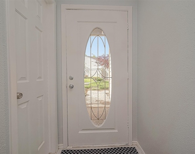 12829 Briarwest Circle - Photo Thumbnail 25