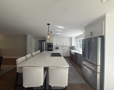 181 Whitney  Brook - Photo Thumbnail 6