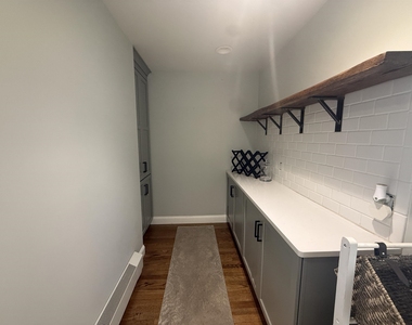 181 Whitney  Brook - Photo Thumbnail 7