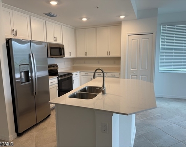 18411 Copperhead Court N - Photo Thumbnail 19