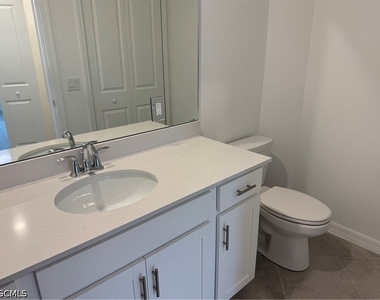 18411 Copperhead Court N - Photo Thumbnail 30