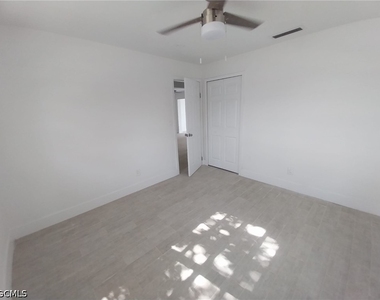 317 Tarpon Drive - Photo Thumbnail 13