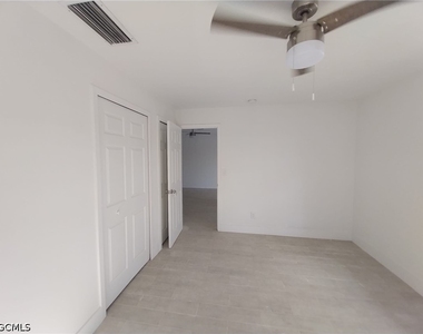 317 Tarpon Drive - Photo Thumbnail 9