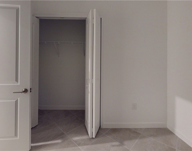 20506 Copperhead Drive - Photo Thumbnail 8