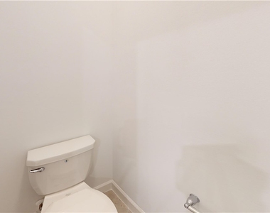 20506 Copperhead Drive - Photo Thumbnail 3