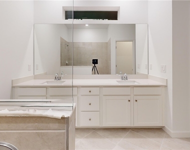 20506 Copperhead Drive - Photo Thumbnail 5