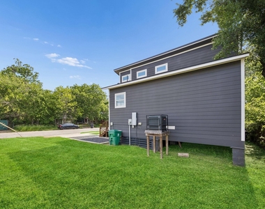 2614 Noble Street - Photo Thumbnail 15