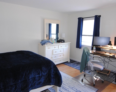 223 Fox Hollow - Photo Thumbnail 11