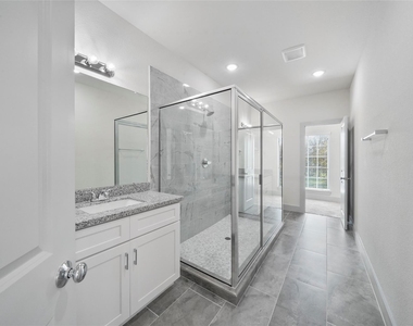 7242 Saint Augustine Street - Photo Thumbnail 13